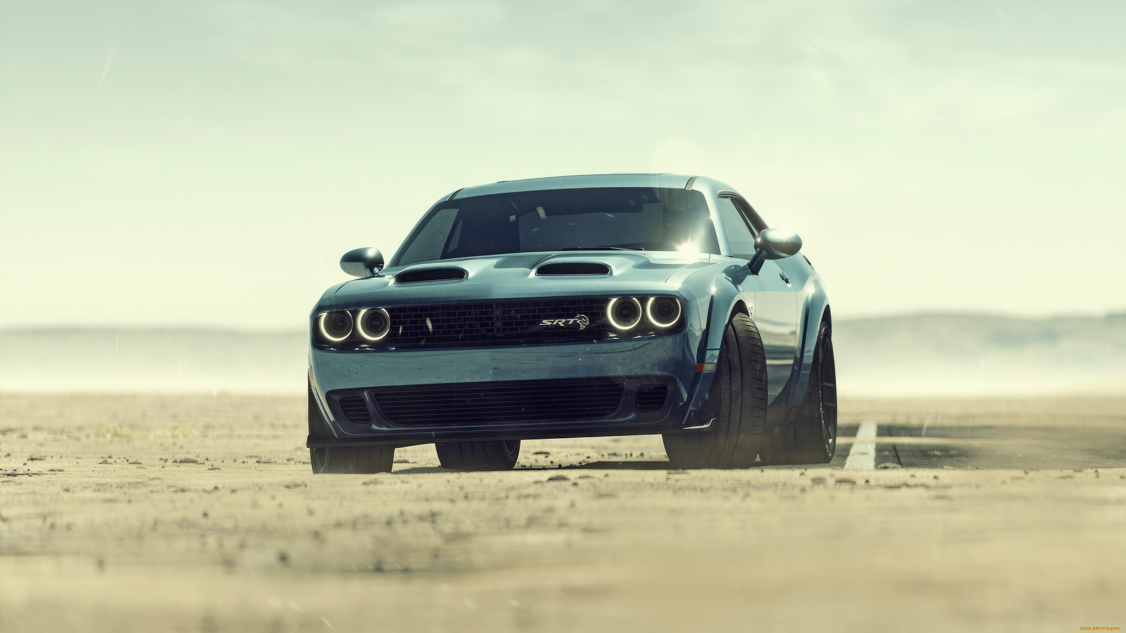 Обои 2023 Dodge Challenger SRT Hellcat Автомобили Dodge, обои для рабочего  стола, фотографии 2023 dodge challenger srt hellcat, автомобили, dodge,  авто, 2023, года, challenger, srt, hellcat, пустыня Обои для рабочего  стола, скачать